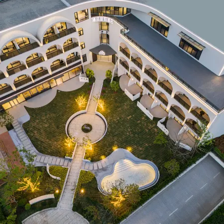 Anji Yinmo Resort Hotel - Hello Kitty Theme Park