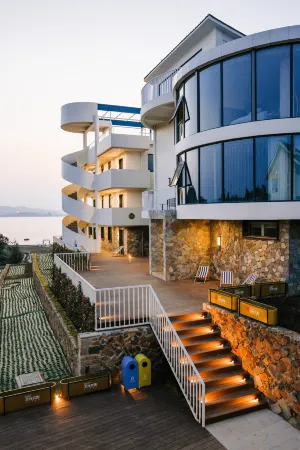 Yuan She · Lian Hai Homestay Отели рядом с достопримечательностью «Baima'ao»