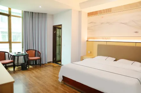 Xinfeng Baijin Hotel Отели рядом с достопримечательностью «Yunji Mountain Hot Spring Health Resort»