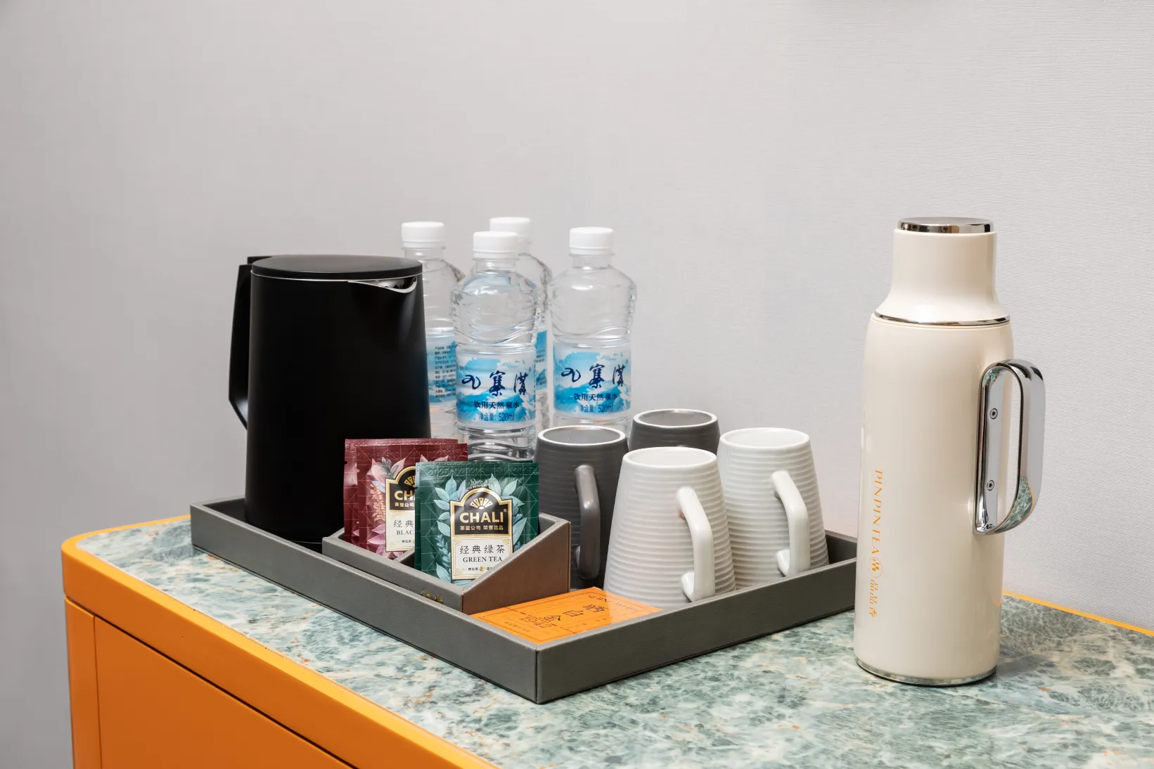 Jiuzhaigou Northwest Grand Hotel Zimmer Photos