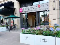 Chuanmei International Apartment (Chengdu Jingrong Lake Century Science Fiction Park Branch) 쓰촨 예술직업대학 주변 호텔