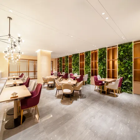 Lavande Hotel (Linfen Hongtong Dahuashu Scenic Area)