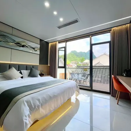 Sanqing Mountain Yueting Mountain Retreat Homestay (East Golden Sand Cable Car Store)