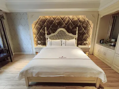 Jinghai Grand Hotel (Chongyang Qianjin Road)