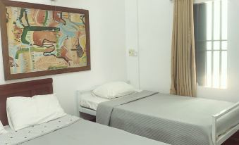 Hoa Lu Old Town House