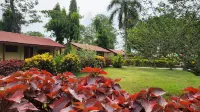 Chitwan Park Resort Hotel a Ratnanagar