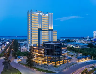 Grand Mercure Batam Centre (Opening May 2025) Hotels near Trully Toko