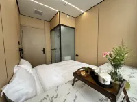 Yumian³ Hotel (Shanghai Jing'an Temple West Nanjing Road Subway Station) 파라마운트 상하이 주변 호텔