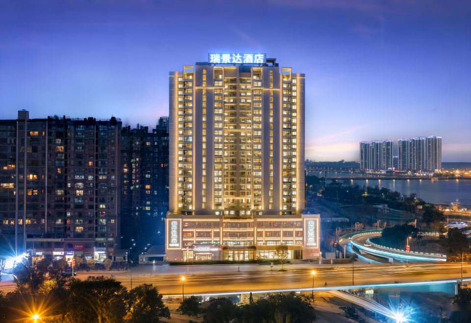 hotel overview picture