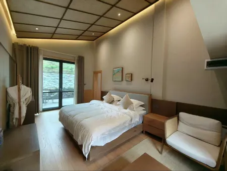 Yuan She Yan Zhi Hot Spring Hotel