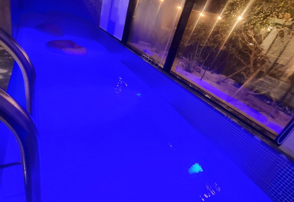 트로피칼 풀빌라 썸네일 이미지2