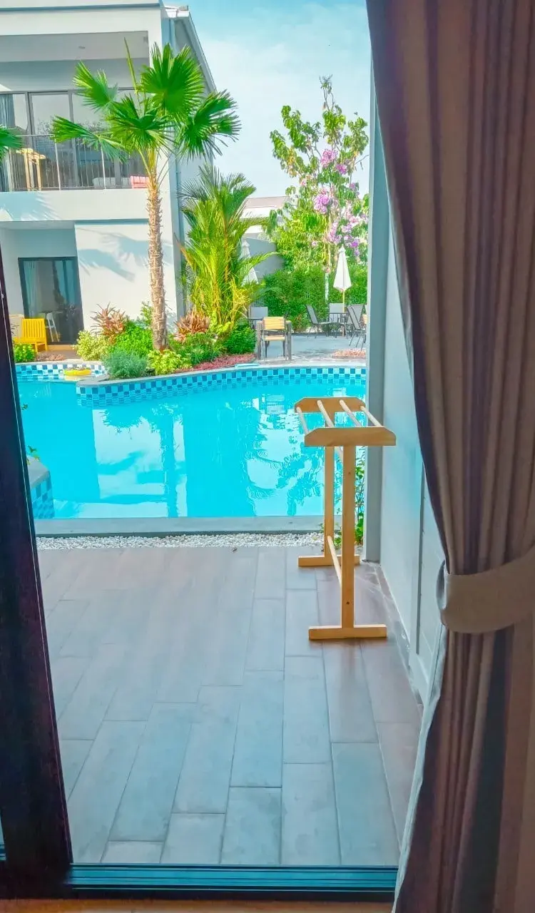 ห้องดีลักซ์พร้อมทางเข้าสระว่ายน้ำ