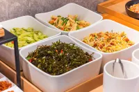 JI Hotel (Haiyang Haibin Middle Road Ten-Thousand-Meter Bathing Beach) - Aamiainen