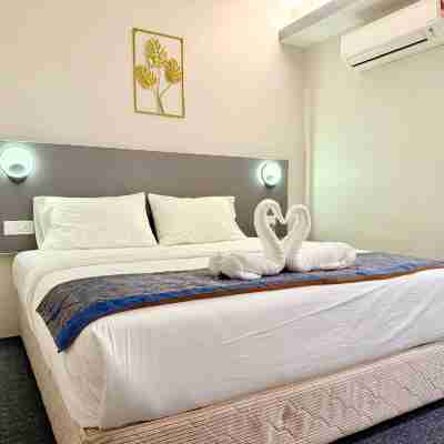 First Garden Hotel By KR Cosmos Sdn Bhd Rooms