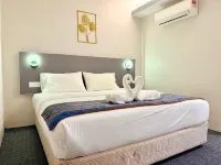 First Garden Hotel By KR Cosmos Sdn Bhd