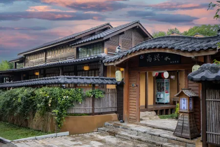 Gaoxingdejia Sitang B&B Отели рядом с достопримечательностью «Qixia Mountain Scenic Area»