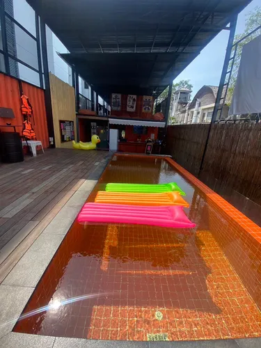 รูปภาพของU Box Hostel