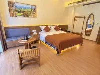 Kejian Boutique Hotel -Dai Ancient Town, Mangshi