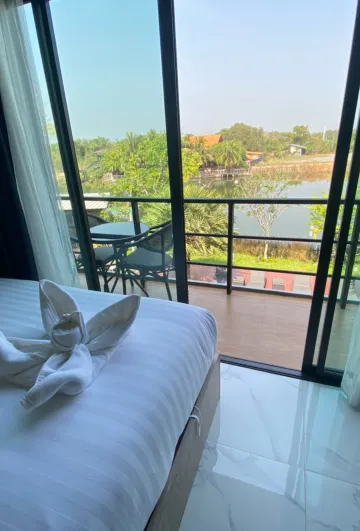 ห้องดีลักซ์ วิวแม่น้ำ