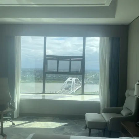 Hotel Azboran Shishou