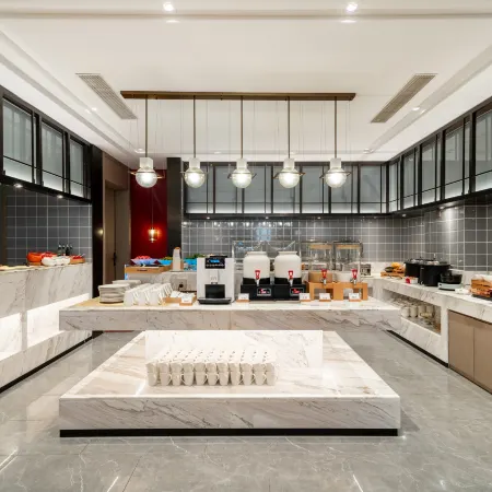 ECHENG Hezhou Fuchuan Hotel