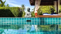 Leeloo Paradise Resort
