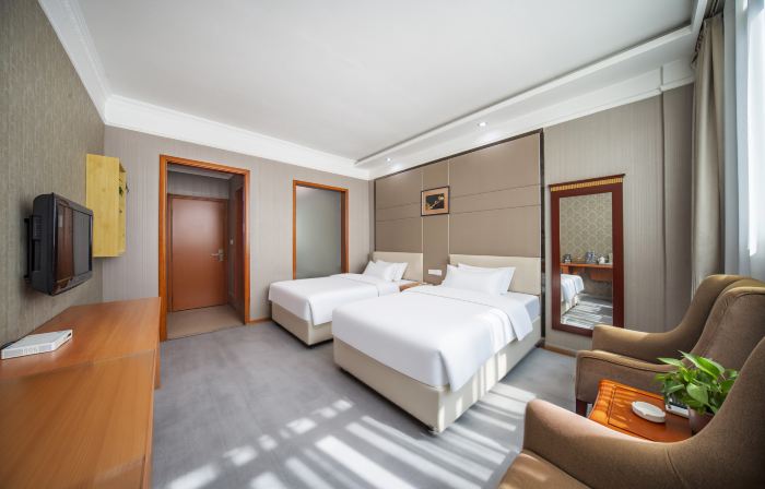 Bazhong Jiayuan Hotel (Bazhong Railway Station Baren Square)
