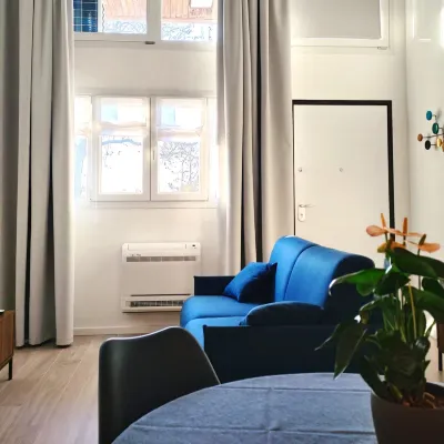 Design Apartment Loft in Milan Forum 鄰近法马古斯塔的酒店