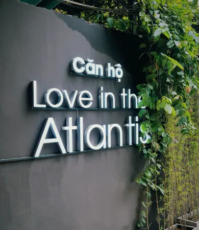 Love In The Atlantis Hotel Отели рядом с достопримечательностью «Hanoi University of Natural Resources and Environment»