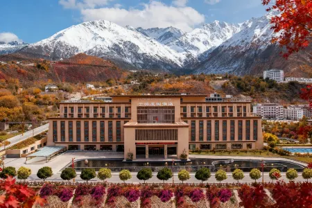 YUNQU MANOR HOTEL