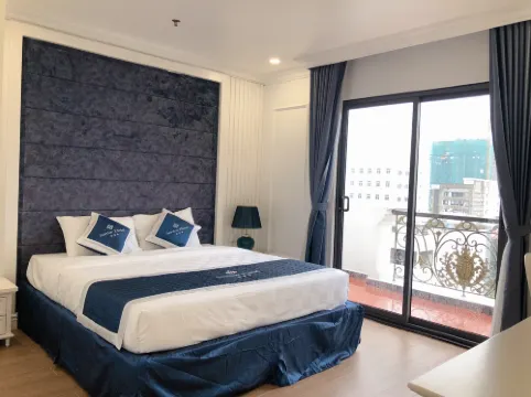 Senior Hotel 2