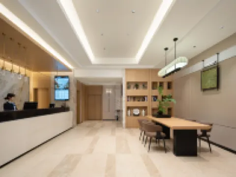 Yiduo Hotel (Binyang Liwo Plaza Fenghuanghu Park Branch) Hotels in Binyang