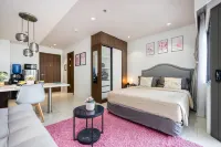 Dominiks Modern Studio Balcony & Ocean V. Tambuli