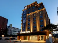 Browndot Hotel Gangneung Gyodong Отели рядом с достопримечательностью «Фантазийный музей чашек»