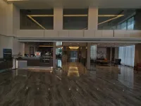 Yaxin E-Sports Hotel (Huilai)