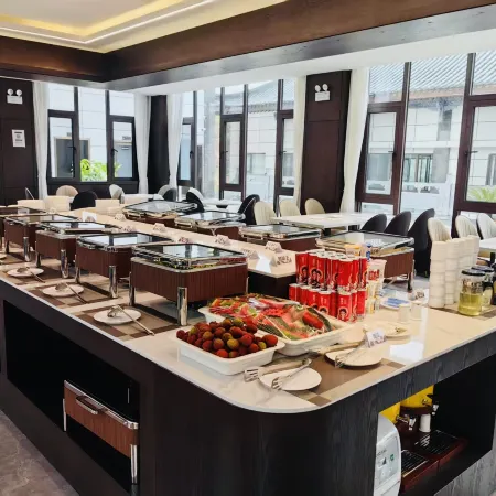 Yuehengtai Zhuang Hotel