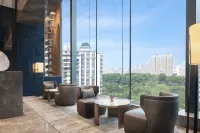 InterContinental Hotels ZHENGZHOU by IHG - 5-Star