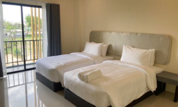 De Paris Hotel Roi Et