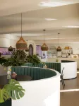 Yunman Meiren - Pet friendly