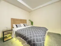 Aranya Golden Coast · Romantic Utopia Seaview Guesthouse