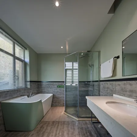 Huazhuyue·Moganshan Yunjipo Hot Spring Beauty Villa (Houwu Transfer Center Store)