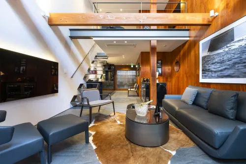 Miya Townhouse by Reflections