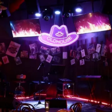 Building  A  Lake International Hotel