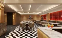 Rezen Huasheng Hotel (Harbin Central Avenue Flood Control Memorial Tower) - bar