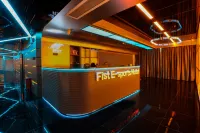 Riot Games E-sports Hotel (Shaoguan Kuangshan Park Moer City Branch)