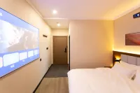Yilong Ruiyun Hotel (Hengshui Heping East Road)
