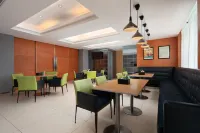 Jinjiang Inn Select (Haikou Arcade House Old Street Binhai Avenue) - 3-Star