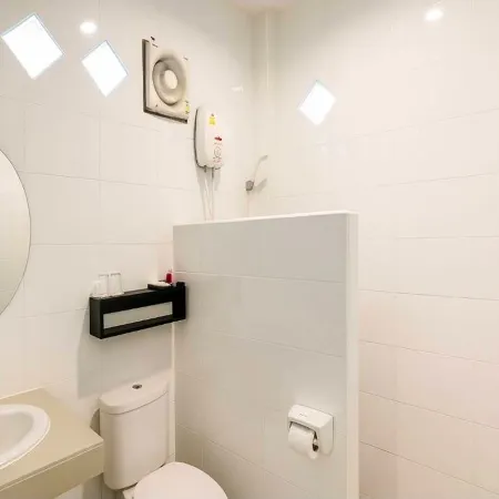 Thanawong Pool Villa