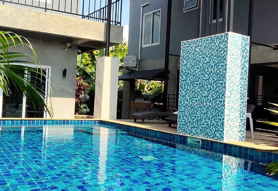 Villa Rajapruek 3 Villa Estates Rental For A Private Group Near Airport/Karaoke /Maid Images