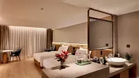 Puer Cloud Top Hotel